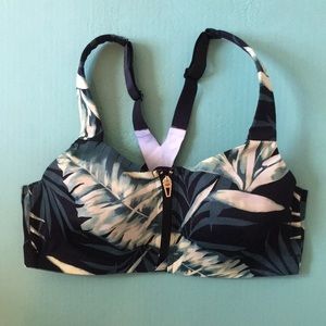 Victoria Secret green leave sports bra!!